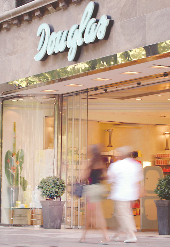 Douglas wird verkauft mnews