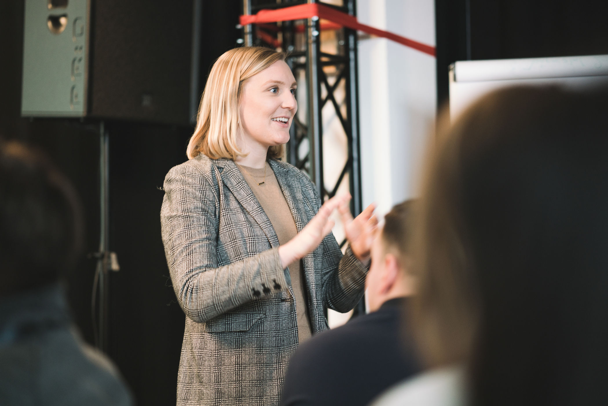 Obamas DigitalStrategin Laura Miller zu Besuch in Linz mnews