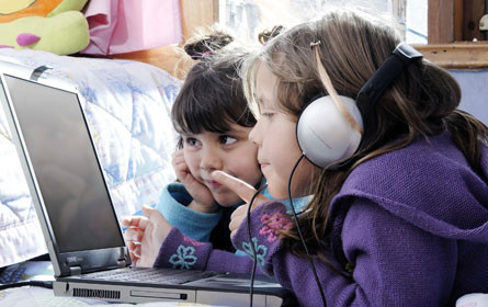 UNICEF: Digitale Welt birgt Chancen und Risiken für Kinder