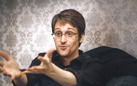 Edward Snowden - Held oder Verräter? 