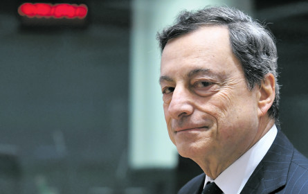 EZB-Chef Mario Draghi sortiert seine Giftpfeile