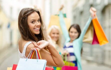 Österreichs Frauen shoppen am liebsten alleine
