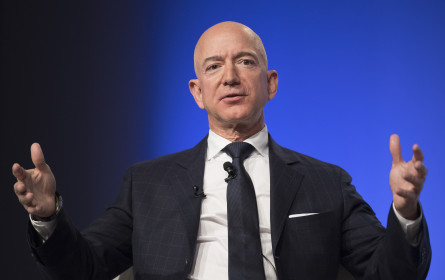 Jeff Bezos behält Kontrolle über Amazon