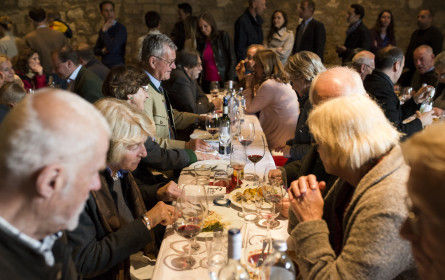 Weingut Höpler feiert 15 Jahre "weinräume"