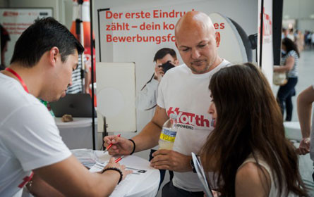 Großer Erfolg für Initiative #YouthEmpowered