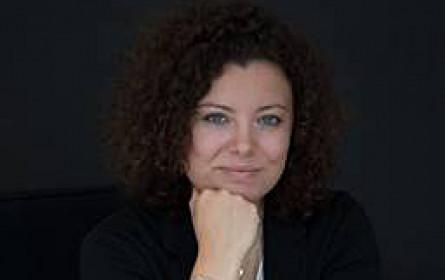 Kim Adriana Köhler unterstützt die textschwester als PR- und Social Media Managerin