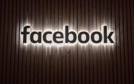 Facebook im digitalen Live-Talk