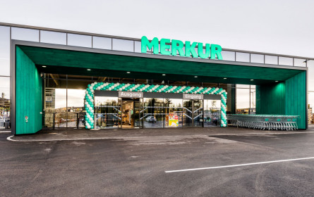 Merkur eröffnet grün und regional neu in Mattersburg