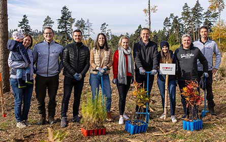 Otto Immobilien pflanzt 160 Bäume für Mitarbeiter und Kunden im eigenen „Lebenswald“
