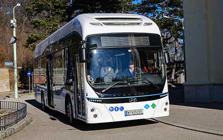 Wasserstoff-Busse erstmals auf Österreichs Straßen unterwegs