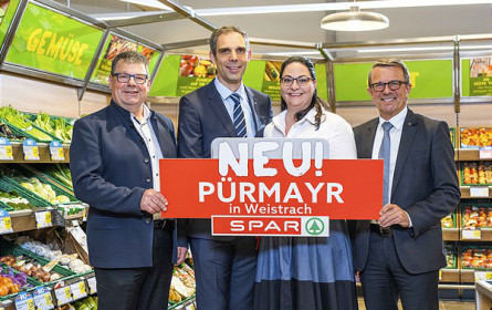Kaufmannsfamilie Pürmayr eröffnet Spar-Supermarkt