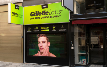 Infinity Media setzt Gillette mit DOOH-Fullbranding in Szene