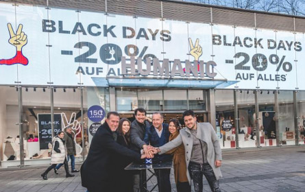 Wiens größte LED-Werbefläche auf einer Einkaufsstraße erstrahlt 