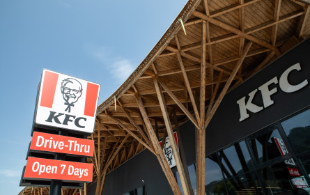 KFC expandiert: Queensway Europe sucht Immobilien