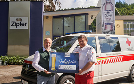 Brauerei Zipf: regionales Engagement mit Spende für Rotes Kreuz