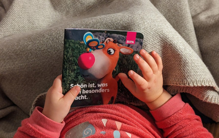 Bipa spendet pro verkauftem Kinderbuch 1 Euro an Caritas