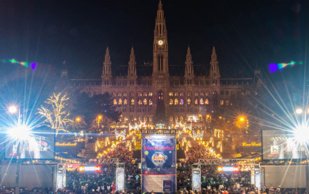 Megaboard vermarktet den Wiener Silvesterpfad