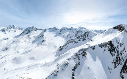 Schnee-Erzeugung mit einer Megapumpe