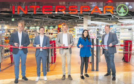 Interspar im dez: Ein Markt, der alles kann