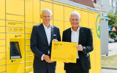 Spar und Österreichische Post starten Kooperation für 24/7 Poststationen