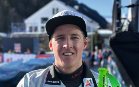 Pearle eröffnet neuen Store in Innsbruck – mit Ski-Weltmeister Raphael Haaser