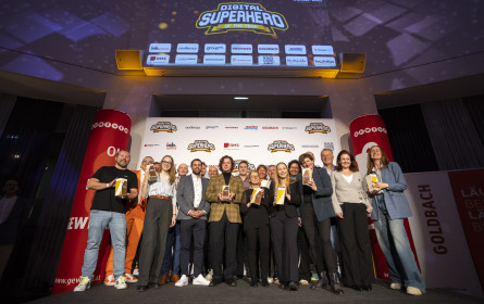„Digital Superhero of the year 2025“: Online Voting in sechs Kategorien läuft bis 31. Dezember