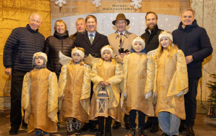 Welser Weihnachtswelt eröffnet mit starkem Besucherandrang