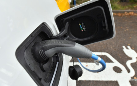 E-Autos als dezentrale Energiespeicher