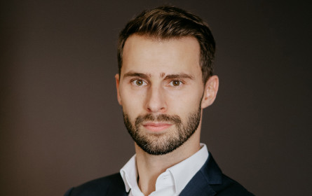 Bargeldloser Weihnachtszauber: Schönbrunner Weihnachtsmarkt geht neue Wege mit card complete