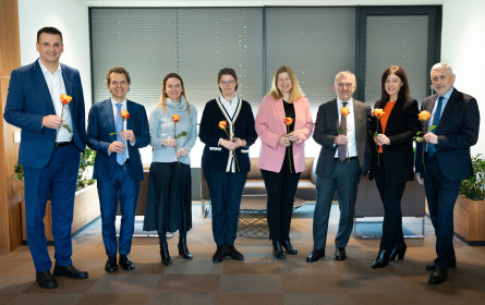 UniCredit Bank Austria setzt mit Beteiligung an „Orange the World“ sichtbares Zeichen gegen Gewalt an Frauen