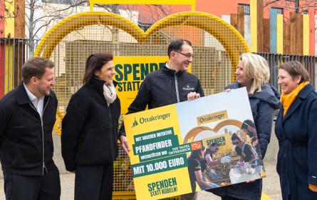 Pfandfinder-Initiative ermöglicht 10.000-Euro-Spende an Die Tafel Österreich