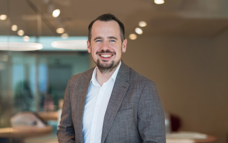 Patrick Aichinger übernimmt internationale Logistik bei dm