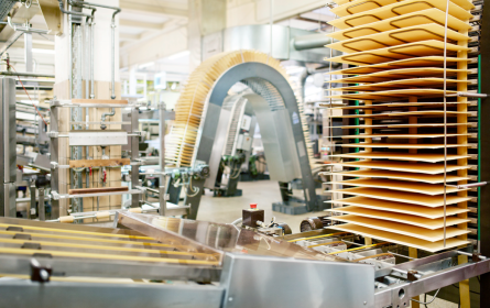 Spitz als Industriepartner auf der ISM in Köln