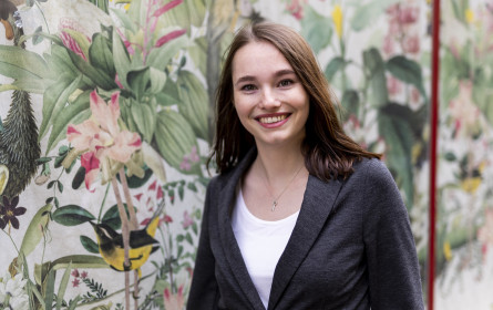 Julia Teizer steigt bei Brandenstein Communications zur PR-Beraterin auf