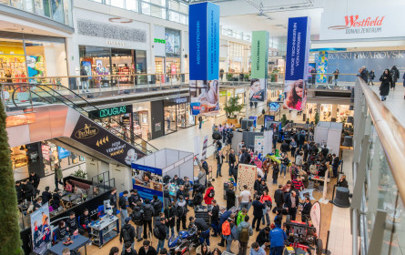 Technik-Lehrberufe im Fokus: WKW bringt Berufsorientierung ins Donau Zentrum