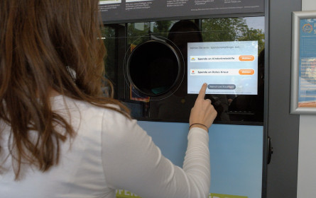 Pfandspenden um Kinderkrebstag von Hofer