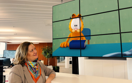 Kult-Kater Garfield feiert auf Infoscreen Premiere in Österreichs Öffis