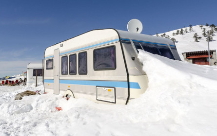 Neuer Trend Ski-Camping – vom Wohnmobil auf die Piste