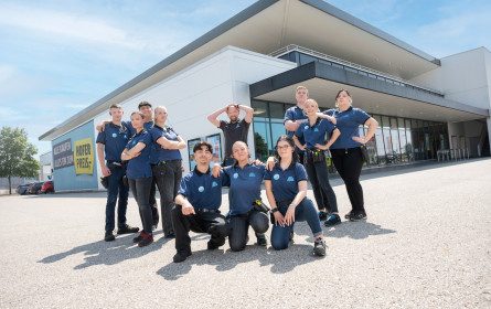 Hofer-Lehrlinge übernehmen Filialen in Innsbruck, Graz und Wien