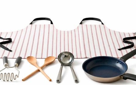 Gender Cooking Gap: ikea Österreich rückt ungleiche Küchenarbeit ins Blickfeld