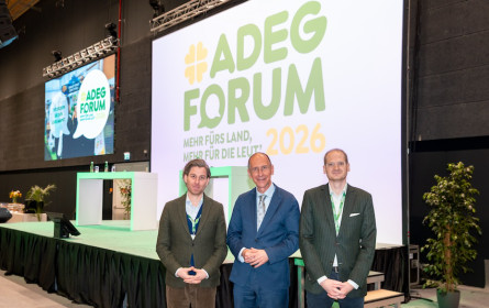 Adeg Forum zeigt Innovation und starke Partnerschaft