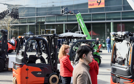 Alles in Bewegung  und in Beförderung