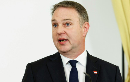 Medien nicht „am  Gängelband halten“