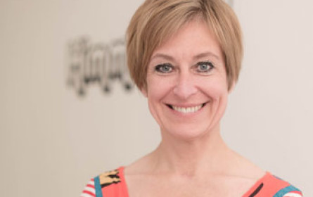 Etatgewinn: Himmelhoch kommuniziert für falknereiss