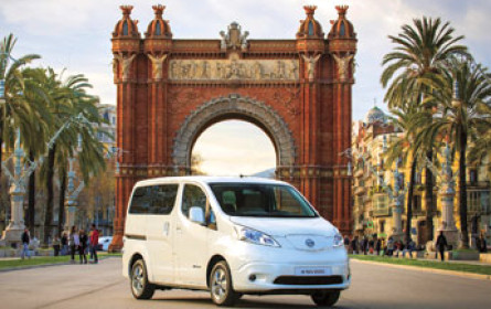 Nissan gibt bei den Stromern Gas