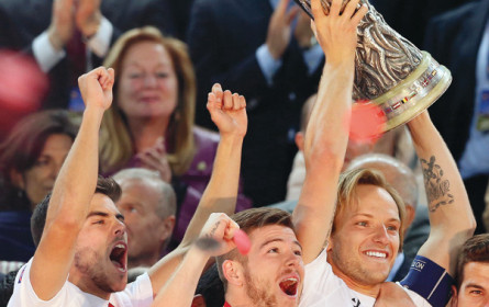 TV-Sportrechte: Die Kugel rollt