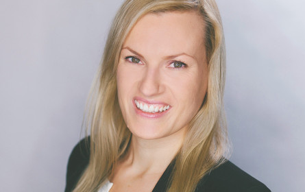 Kathrin Schrammel geht zur Post