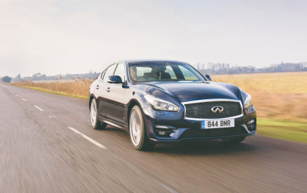 Ungeschliffener Diamant in der Mittelklasse