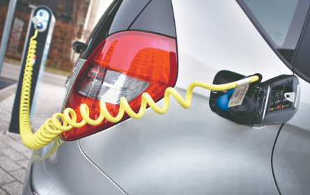 Neue Ladestationen sollen Stromern Flügel verleihen 