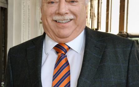 Laden dicht zum Song Contest